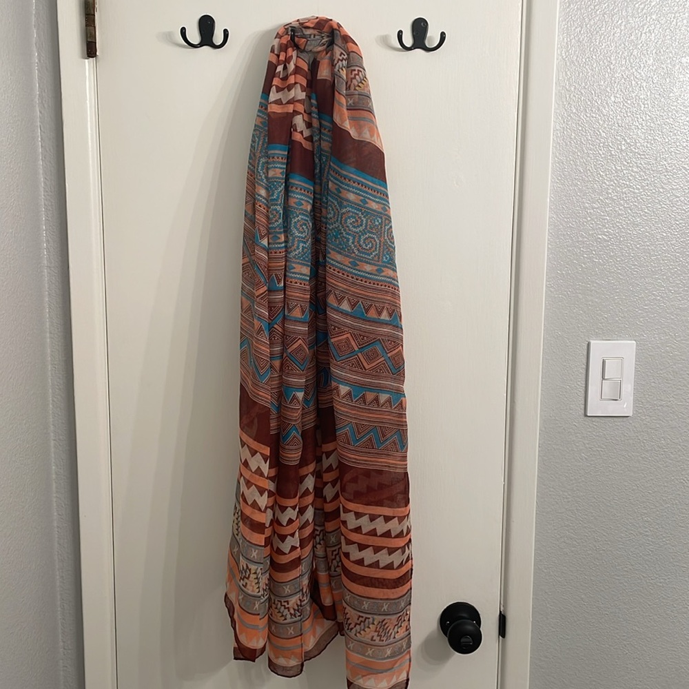 Patterned Scarf - Picture 3 of 3